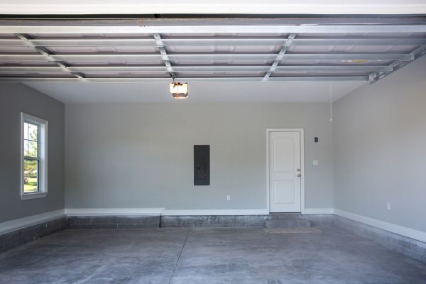 Garage Floor Installation in Lenexa