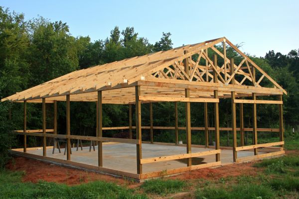 Barn Pad Installation in Lenexa